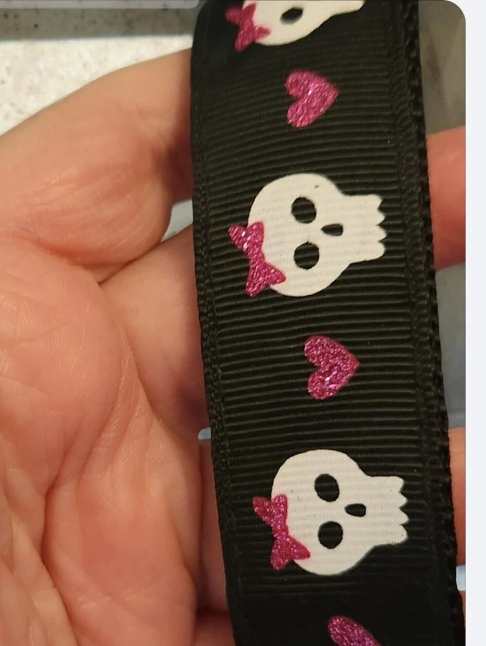 Black Dog Collar with White & Pink Skull Pattern& Matching Leash